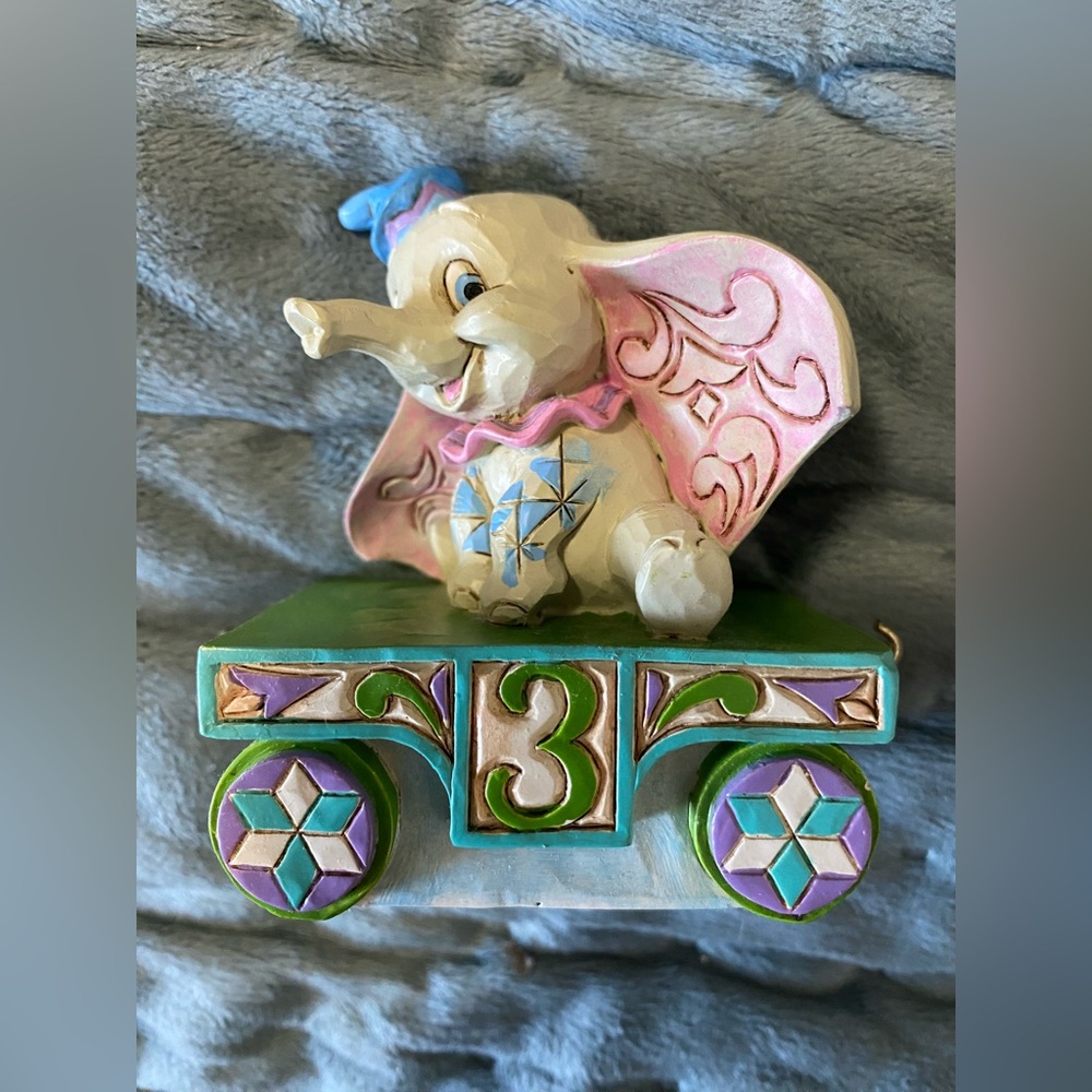 Disney Showcase Collection, Enesco, Dumbo train car 3
